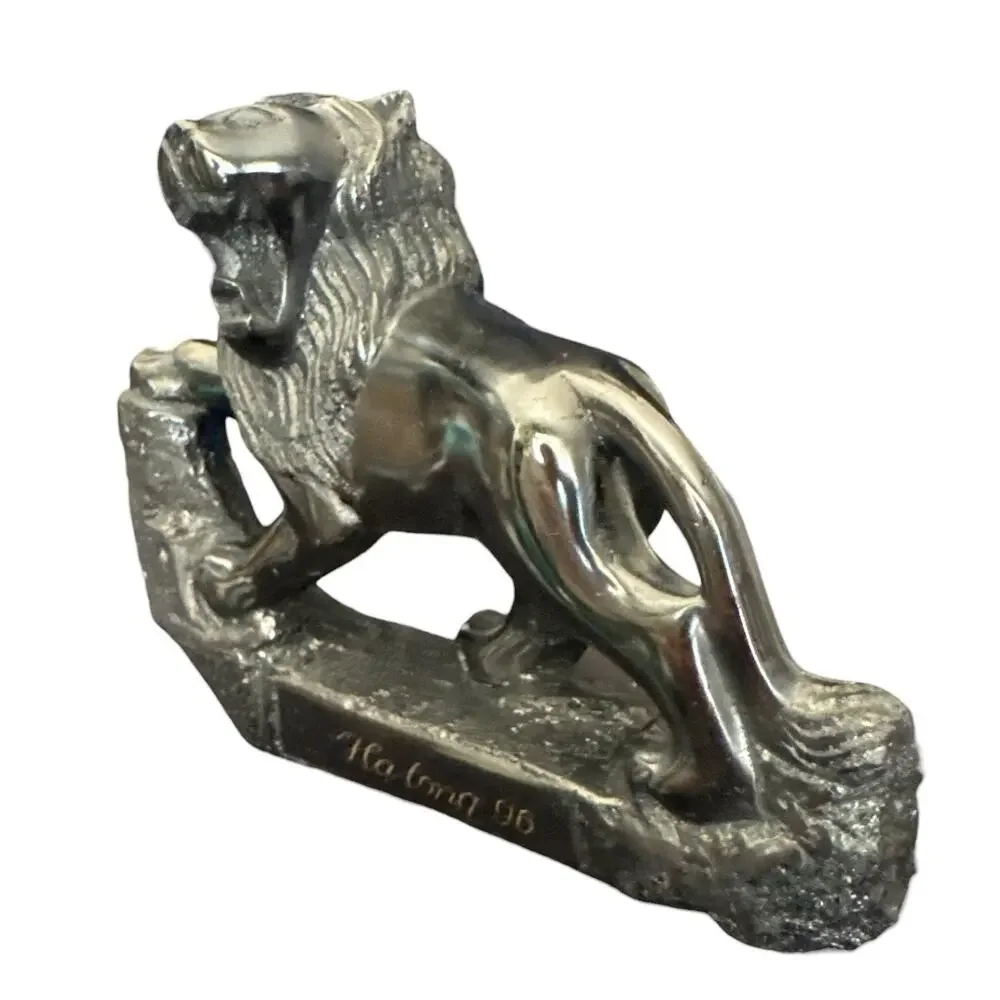 Rare Vintage Hand Carved Anthracite Coal Vietnamese Lion Figurine